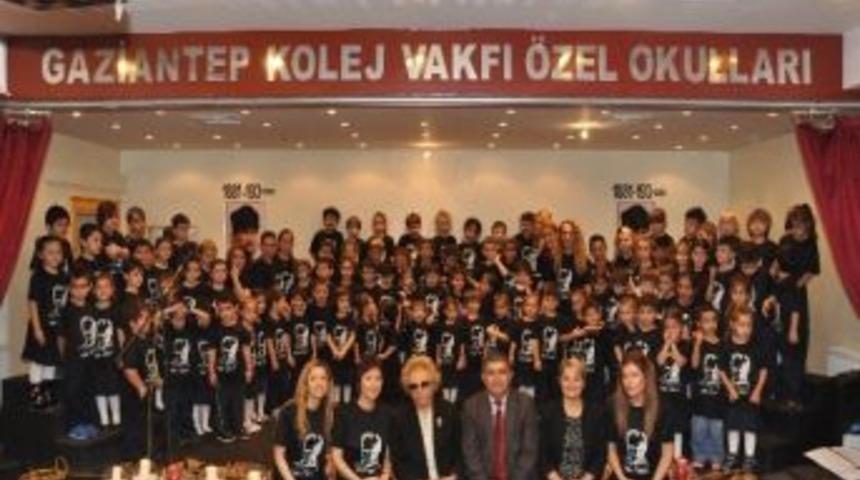 Minik Gkv&rsquo;liler Atat&uuml;rk&rsquo;&uuml; Oratoryosuyla Ayakta Alkışlandı