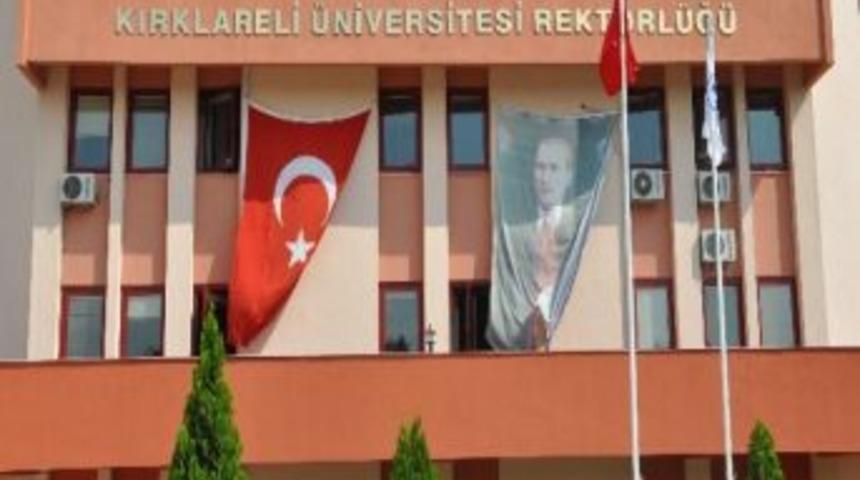 Kl&uuml;'de Kitap Bağış Kampanyası