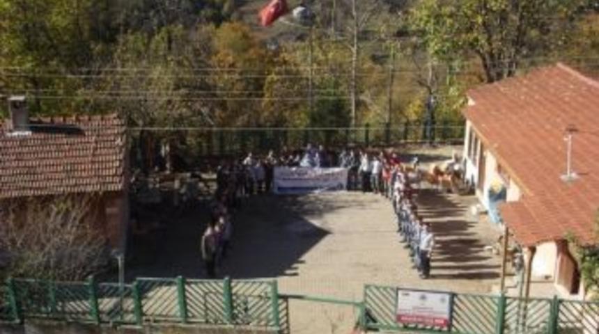 B&uuml;y&uuml;kşehirli İzciler Atat&uuml;rk İ&ccedil;in Bir Araya Geldi