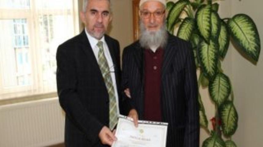 12 Yaşında Hafız Oldu 72 Yaşında Hafızlığı Belgelendi