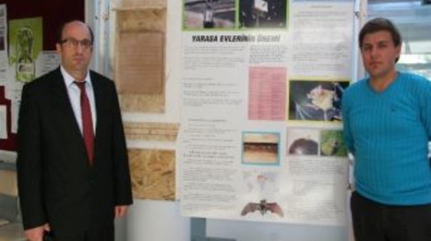 Sanat&ccedil;ı Ali Aslan Edremit K&ouml;rfezi&rsquo;ni Unutamadı