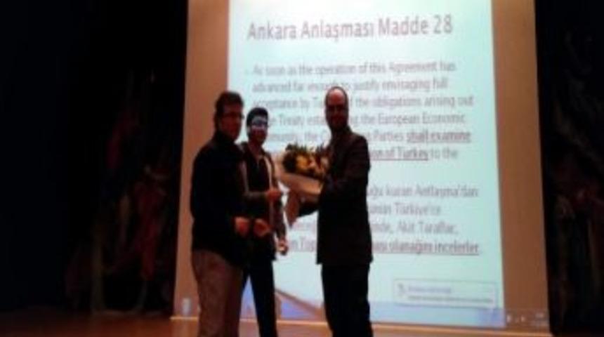 Nil&uuml;fer'den Ab Treni Ge&ccedil;ti