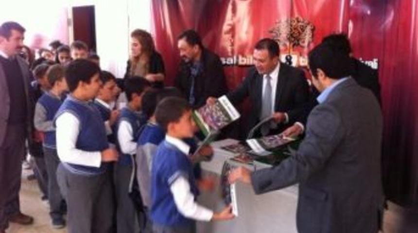 Bilecik'te Tiyatro Sevinci