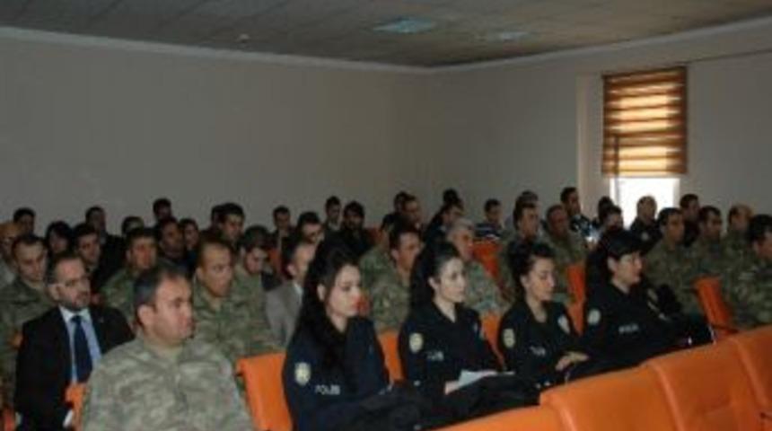 Erzurum&rsquo;da Kolluk Personeline İletişim Becerilerini Geliştirme Eğitimi Semineri
