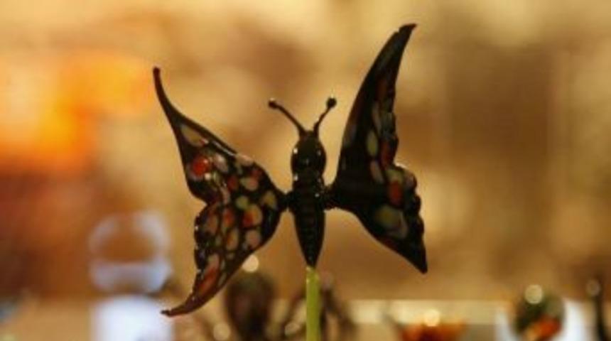 Cam, Ustanın Elinde Hayat Buluyor