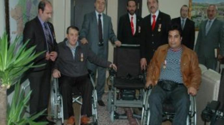 Vali Altıparmak Gazilerin Talebine Duyarsız Kalmadı