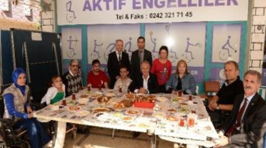 Başkan Evcilmen Sakatlar Derneği&rsquo;nde