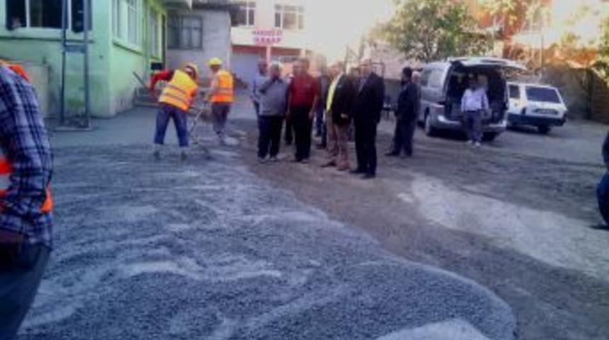 Bafra'da K&ouml;y Yolları Betonla Kaplanıyor