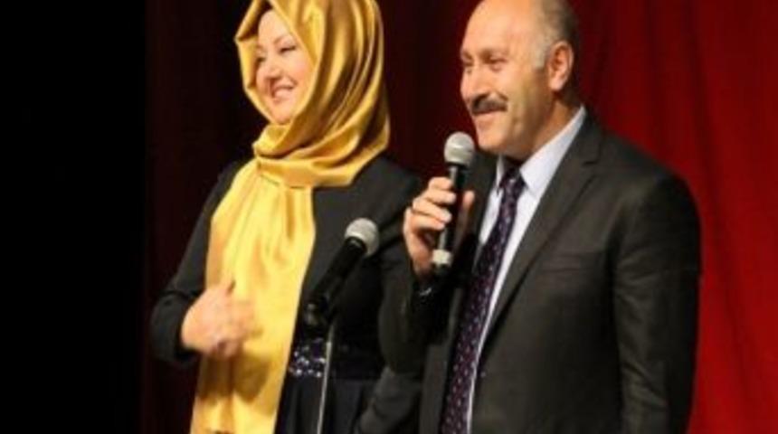 İkbal G&uuml;rpınar, Bayburtlu Kadınlarla Buluştu