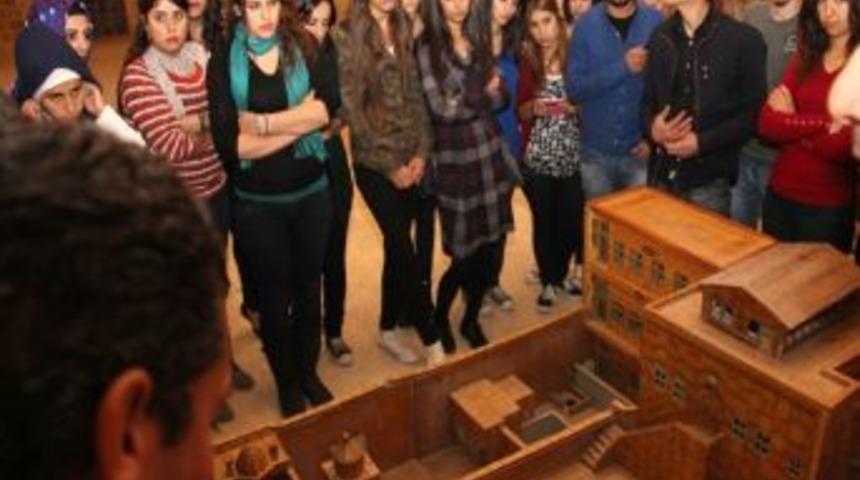 Şırnaklı Gen&ccedil;ler Il&ccedil;eleri Gezdi