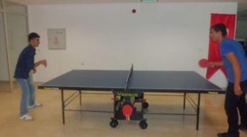 Gen&ccedil;lik Merkezinin &Uuml;cretsiz Kurslarına Yoğun İlgi