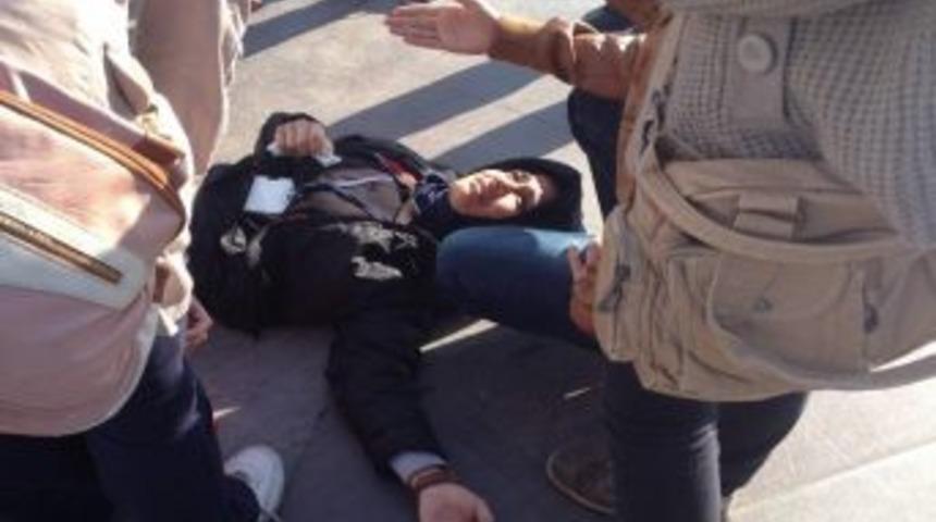 Yaralı Kadın Kendisine &Ccedil;arpan S&uuml;r&uuml;c&uuml; İle Tartıştı