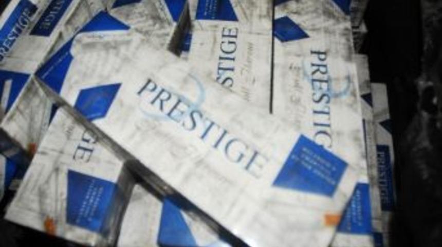 &Ccedil;ayırova&rsquo;da G&uuml;mr&uuml;k Ka&ccedil;ağı Sigara Ele Ge&ccedil;irildi