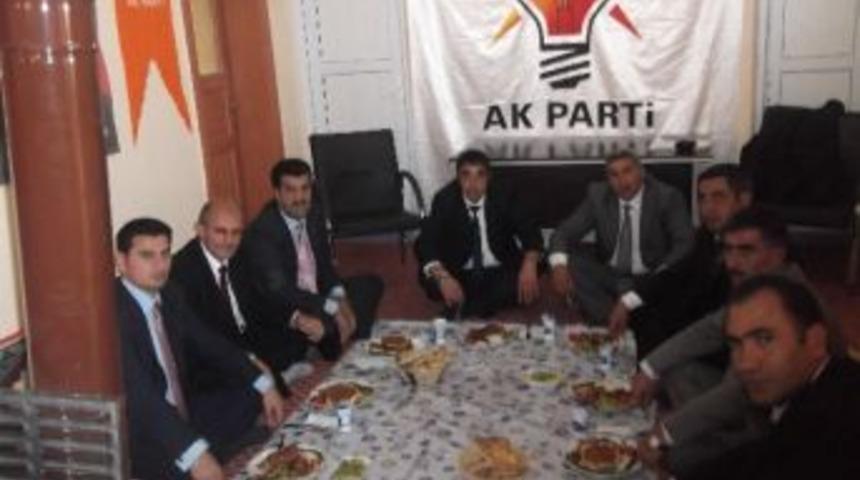 Ak Parti Tekman Belediye Başkan Aday Adaylarından Birlik Beraberlik Mesajı