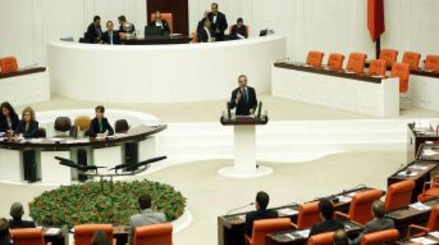 BDP'li Sakık'tan Meclis Genel Kurulu'nda Kur'an-ı Kerim'li Konuşma