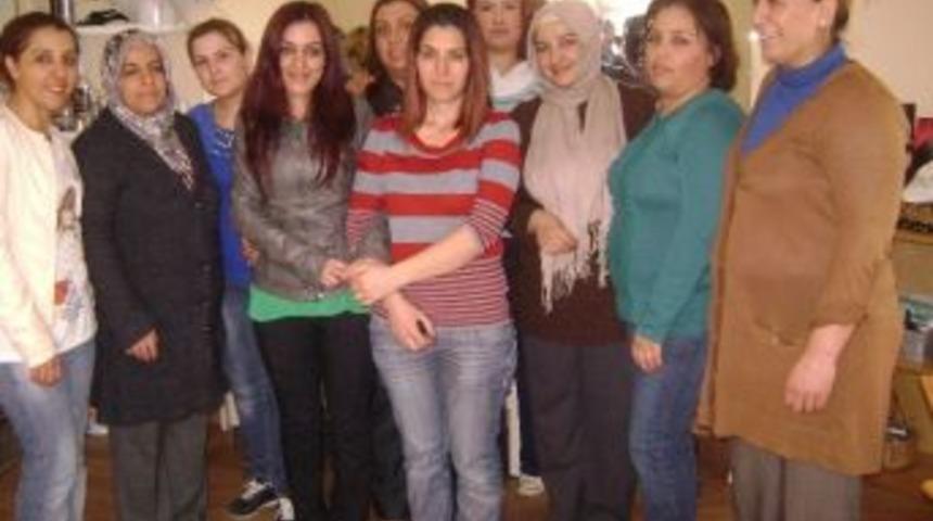 Doğanşehir'de Kuaf&ouml;rl&uuml;k Kursu A&ccedil;ıldı