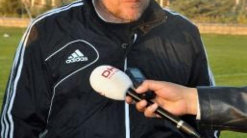 Prosıneckı, Kayserispor'un Başında İdmana &Ccedil;ıktı