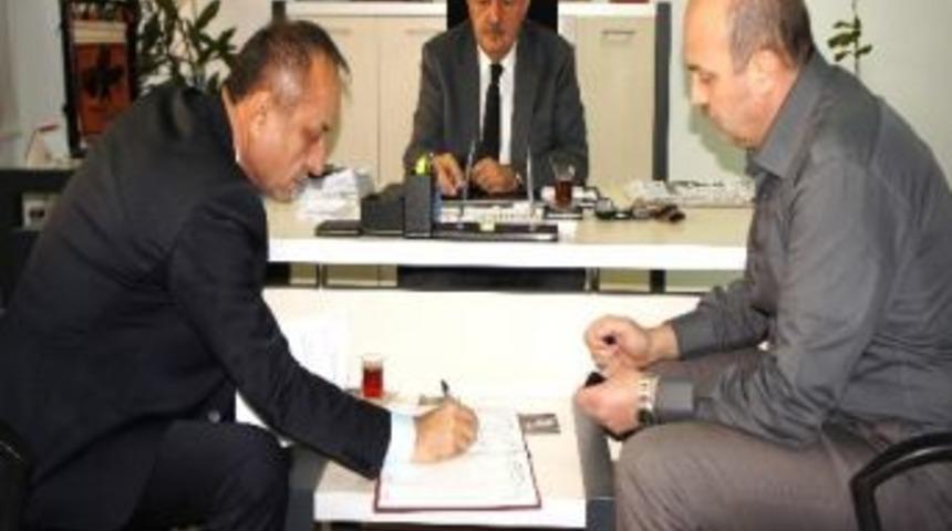 Tahsin Babaş, Belediyeye İstifasını Verdi