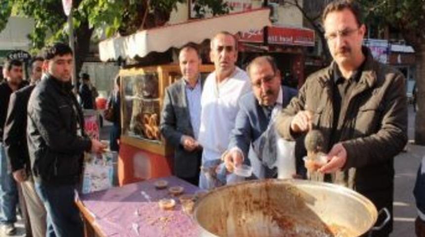 Vakıflar B&ouml;lge M&uuml;d&uuml;rl&uuml;ğ&uuml;&rsquo;nden Manisa&rsquo;da Aşure G&uuml;n&uuml; Etkinliği