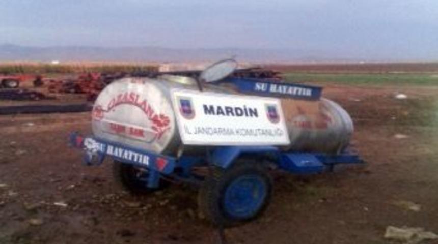 Mardin&rsquo;de Bin 300 Litre Ka&ccedil;ak Yakıt Ele Ge&ccedil;irildi