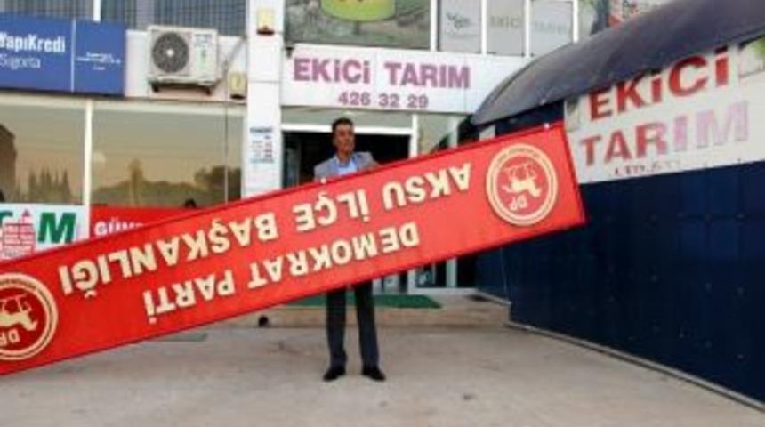 Demokrat Parti Aksu Teşkilatı'nda Toplu İstifa