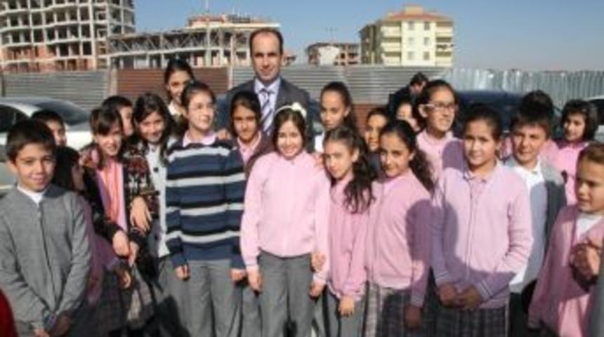 Sel&ccedil;uklu&rsquo;da Değerler Eğitimi S&uuml;r&uuml;yor