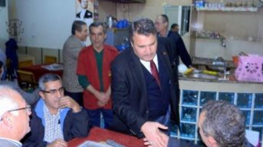 Manisa B&uuml;y&uuml;kşehir Aday Adayı &Ccedil;er&ccedil;i Esnafla Buluştu