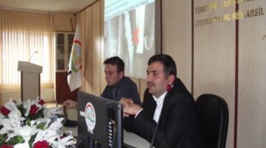 Yem Bayilerine Hijyen Ve Depolama Eğitimi