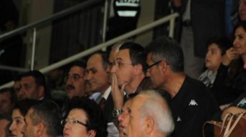 Acıbadem Bayanlar Voleybol Ligi