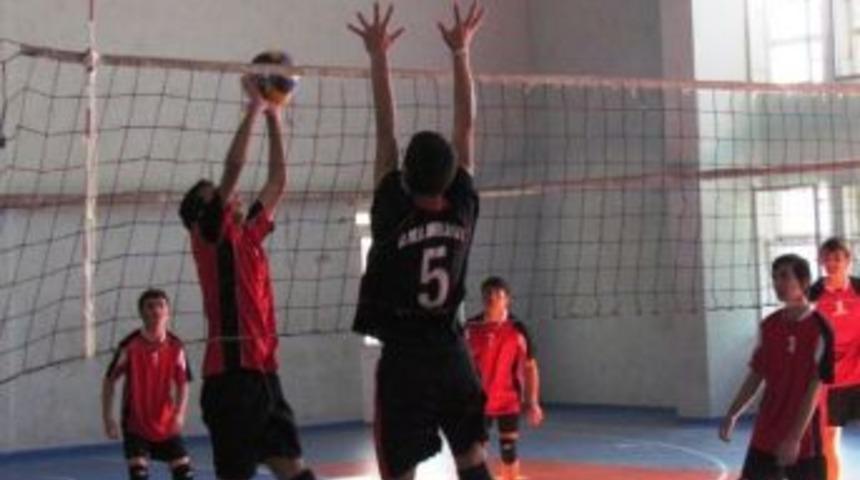 İzmir Gsim&rsquo;den Okul Sporları Faaliyetleri