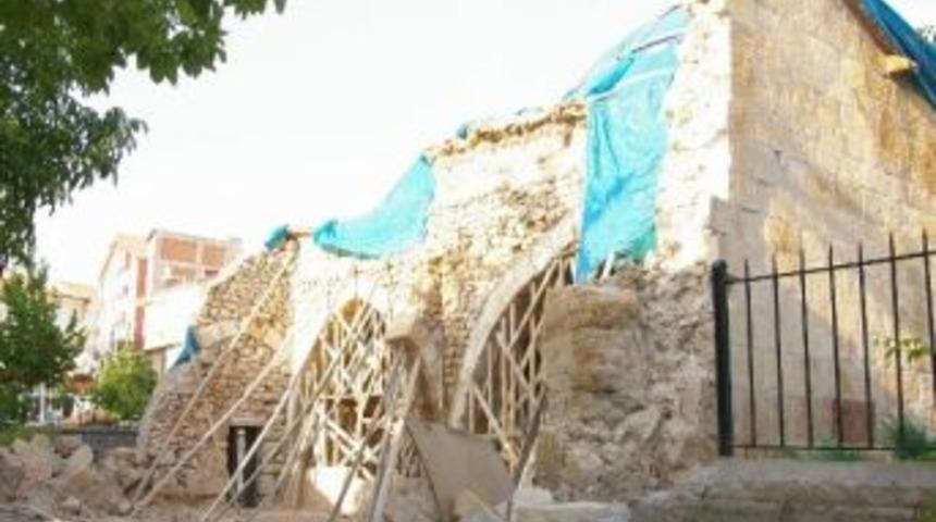 2008 Yılında Yıkılan Ve Restore Edilen Lale Camii İbadete Açıldı