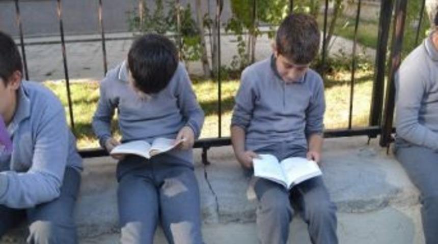 "&ccedil;ocuklarımız Okusun İstiyoruz"