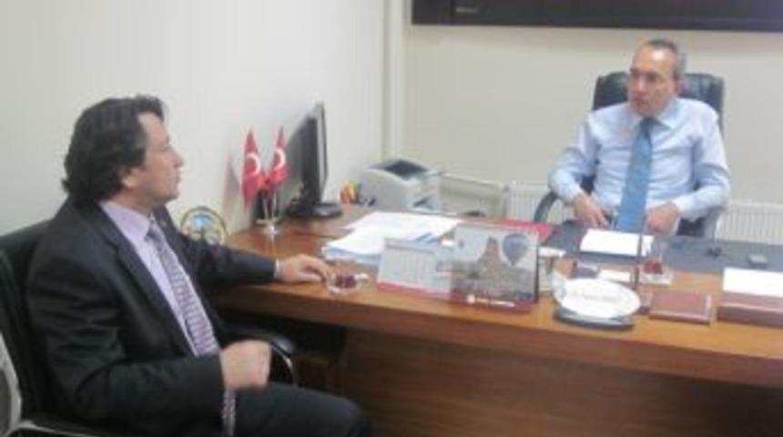 T&uuml;rk Sağlık-sen Y&ouml;neticilerinden Nevşehir Devlet Hastanesi Y&ouml;neticisine Ziyaret