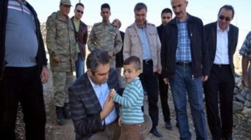 G&uuml;r&uuml;n Kaymakamı G&uuml;lery&uuml;z&rsquo;&uuml;n K&ouml;y Ziyaretleri Devam Ediyor