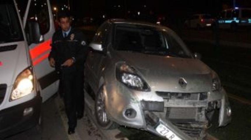 Gaziantep'te Trafik Kazası: 2 Yaralı