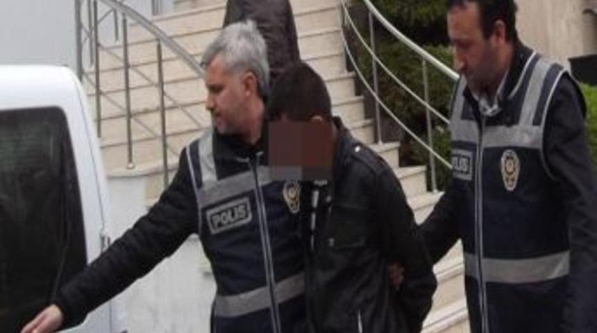 Zehir Taciri Kafası Kıyakken Sakladığı Hapları Bulamadı