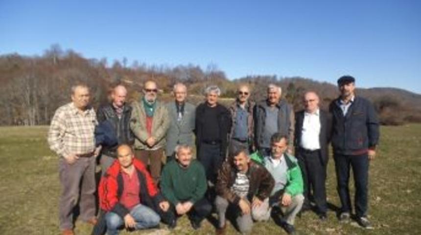 1979 Mezunu Arifiyeliler Doğa Y&uuml;r&uuml;y&uuml;ş&uuml;nde Buluştu