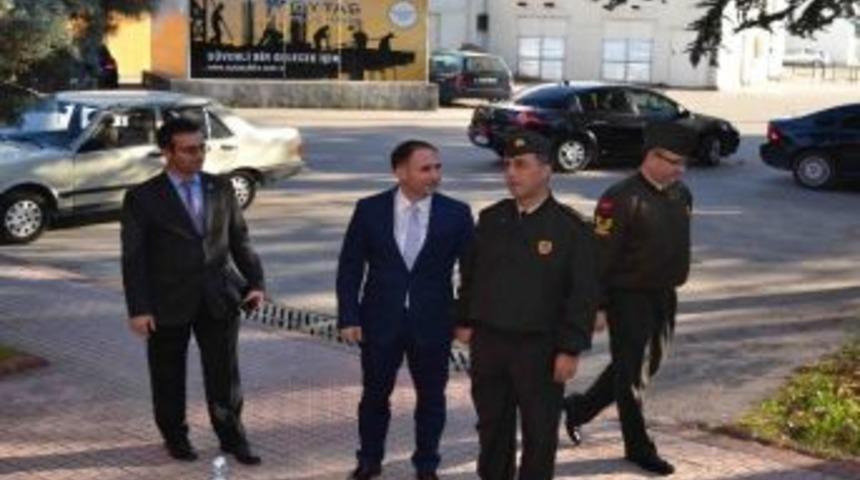 Bursa Garnizon Komutanı Saldık&rsquo;tan Şahin&rsquo;e İade-i Ziyaret