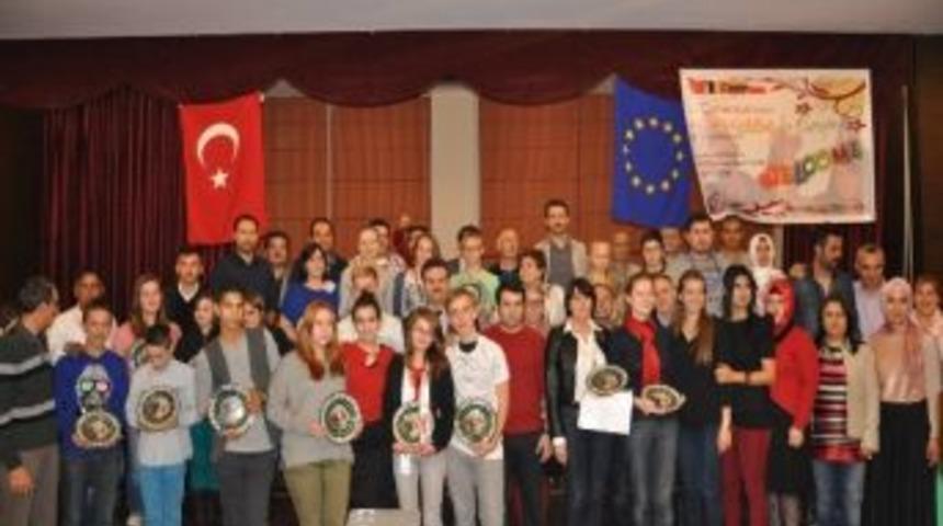 Avrupalı &Ouml;ğrenciler T&uuml;rk D&uuml;ğ&uuml;n&uuml;n&uuml; Yaşayarak &Ouml;ğrendi