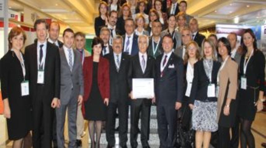 Kalite Kongresi&rsquo;ne Nil&uuml;fer&rsquo;in Başarı &Ouml;d&uuml;l&uuml; Damgası