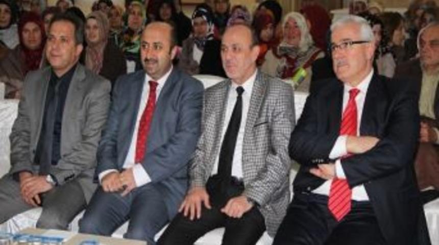 İlahiyatçı Yazar Ömer Döngeloğlu Sakaryalı Sevenleriyle Buluştu