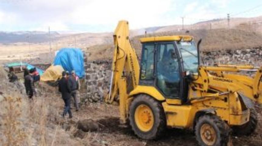 &Ccedil;ıldır'da İzinli Altın Arama