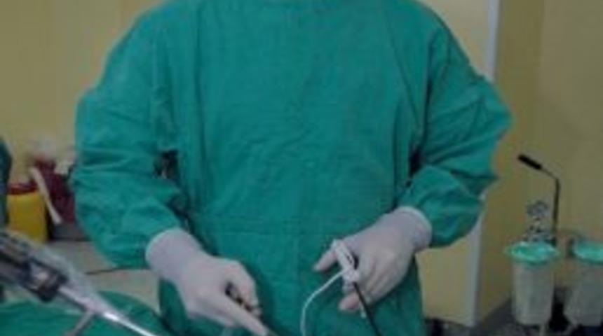 Amerika'nın G&ouml;z&uuml; T&uuml;rk Doktorun Yapacağı Ameliyatta