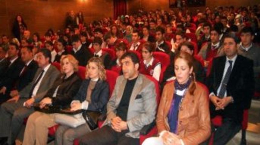 12. Sınıflara Y&ouml;nelik Kariyer Geliştirme Ve Mesleki Hayatı Tanıma Semineri