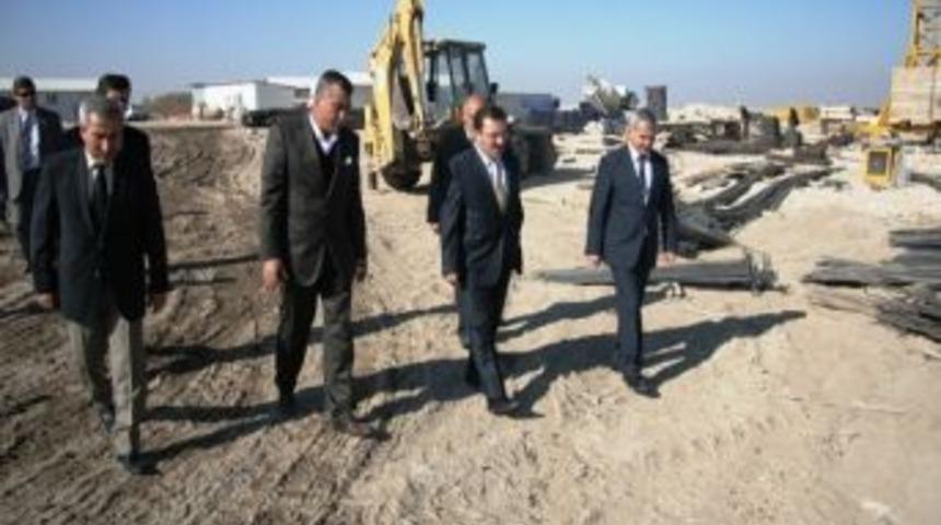 Vali Altınok Yeni Cezaevi İnşaatında İncelemelerde Bulundu