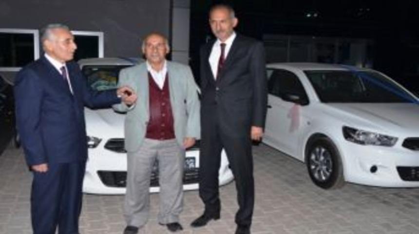 Talihliler Otomobillerini Teslim Aldı