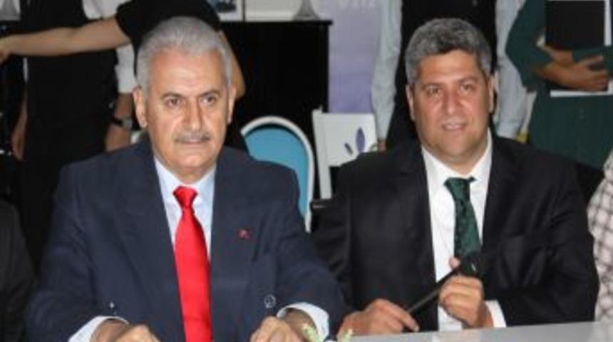 Bakan Yıldırım: &Uuml;&ccedil;&uuml;nc&uuml; K&ouml;pr&uuml;, 2 Senede Kendini Amorti Edecek