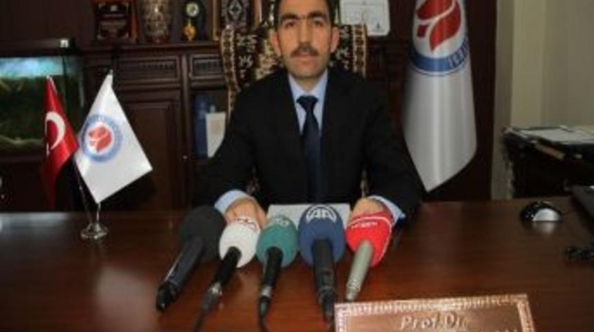 Hakkari &Uuml;niversitesi Rekt&ouml;r&uuml; Sessizliğini Bozdu