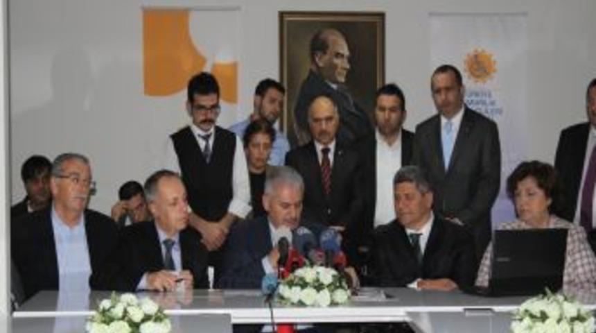 Engellilerden Bakan Yıldırım'a Marmaray Teşekk&uuml;r&uuml;