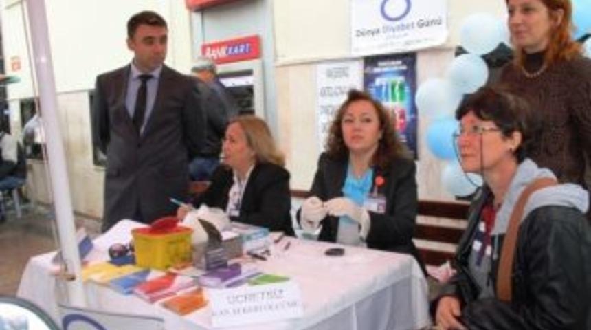 Ayvalık&rsquo;ta Sokakta Diyabet &Ouml;l&ccedil;&uuml;m&uuml;
